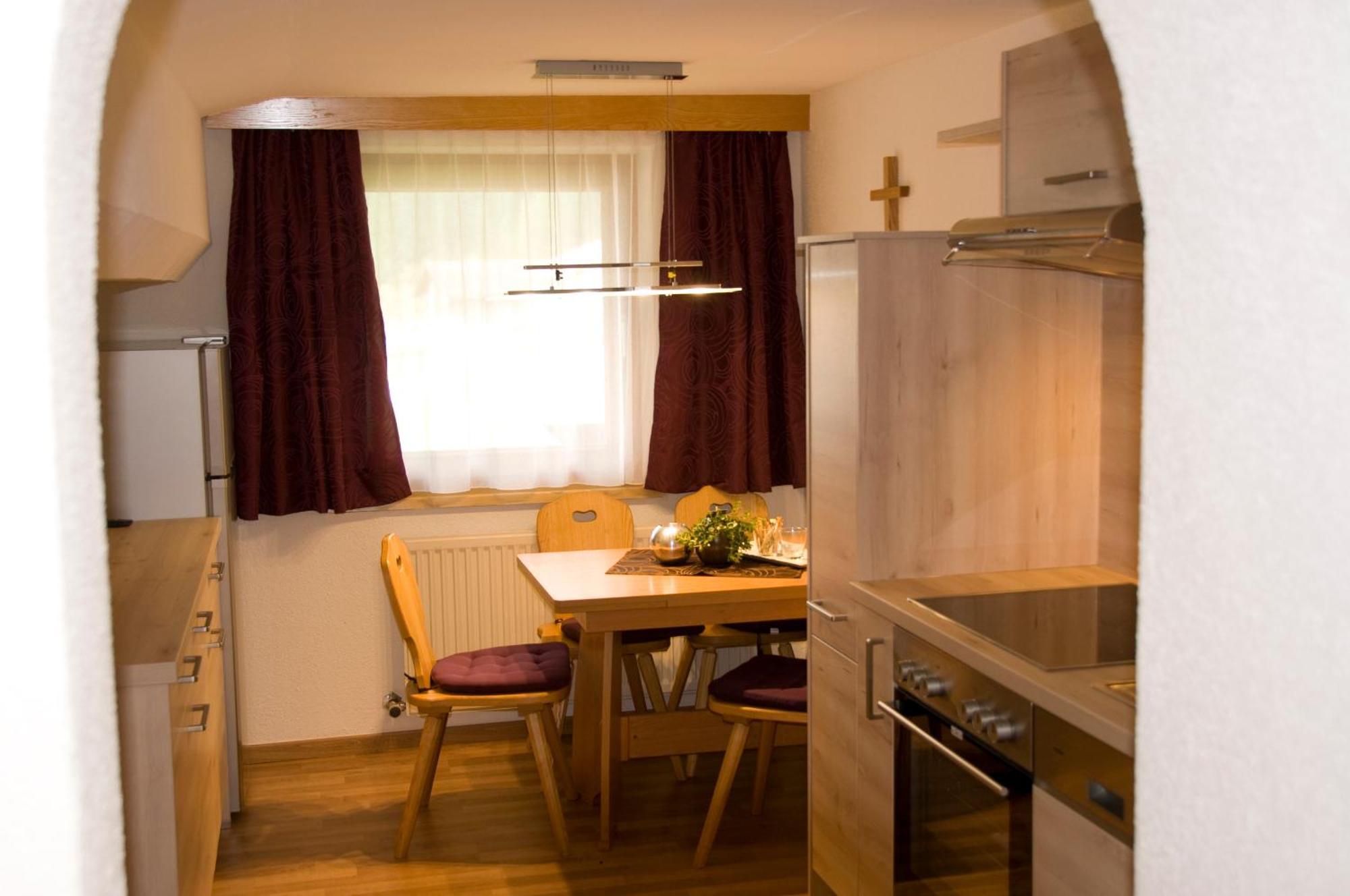Haus Astoria Daire Sankt Leonhard im Pitztal Dış mekan fotoğraf