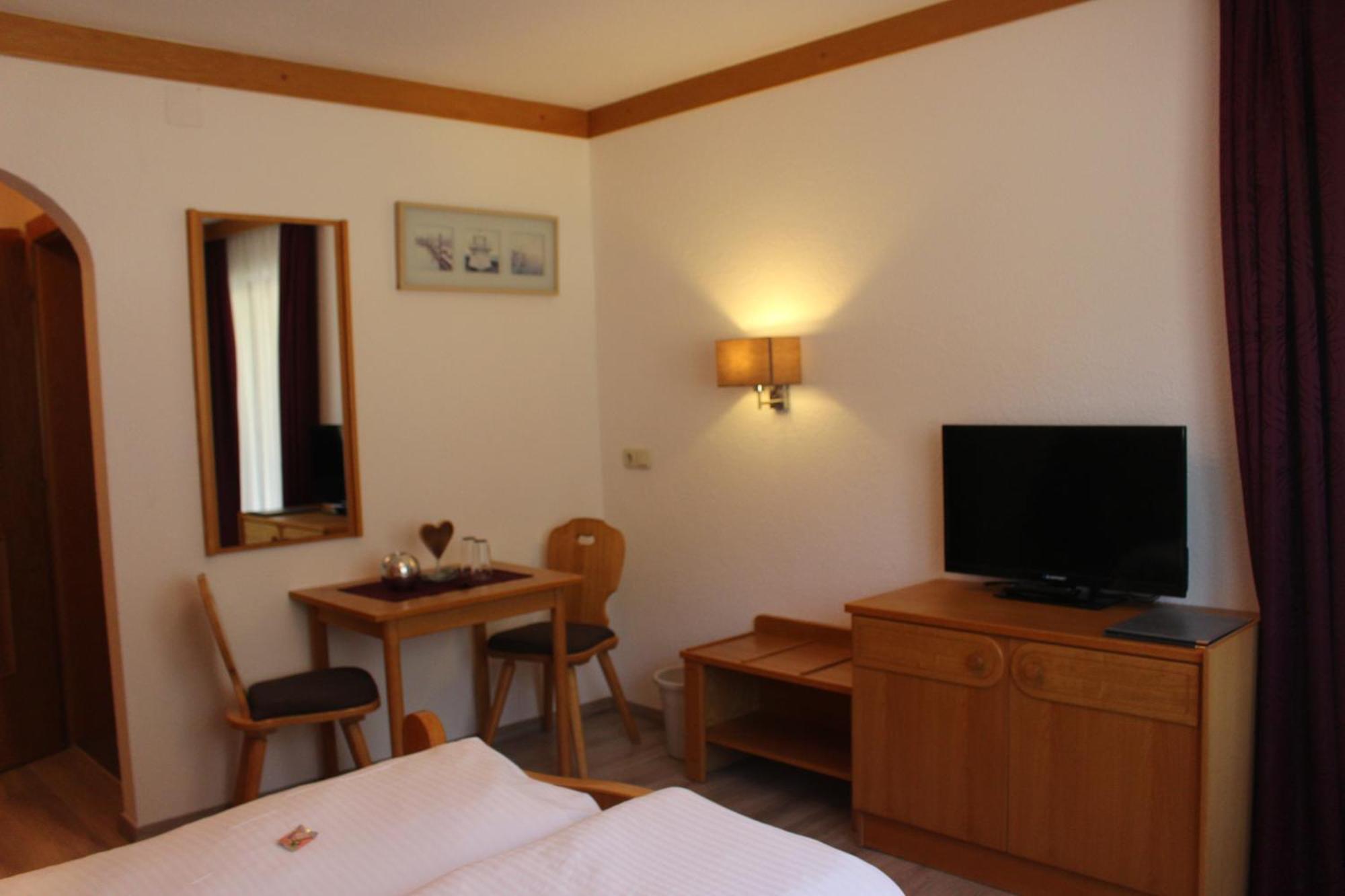 Haus Astoria Daire Sankt Leonhard im Pitztal Dış mekan fotoğraf