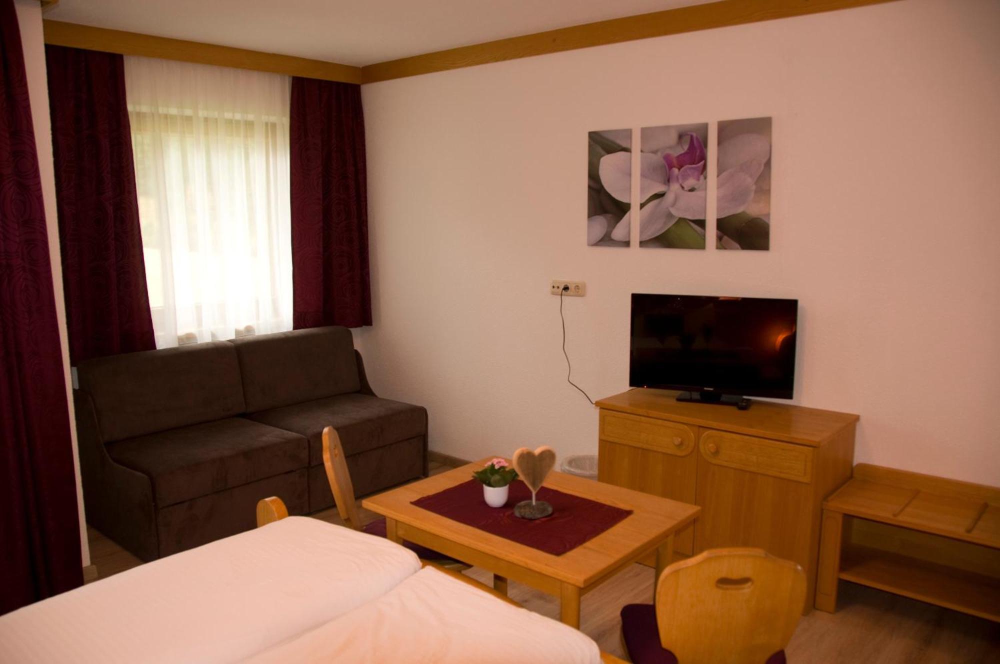 Haus Astoria Daire Sankt Leonhard im Pitztal Dış mekan fotoğraf